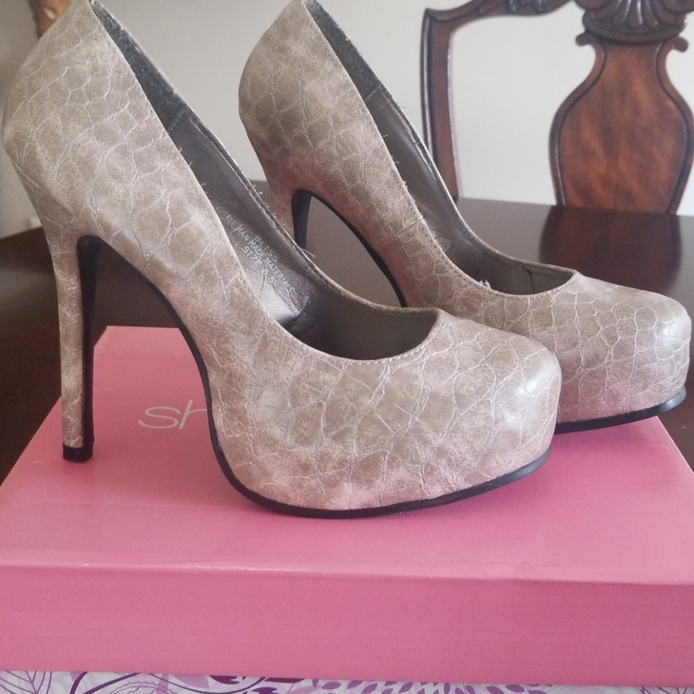 Shoes